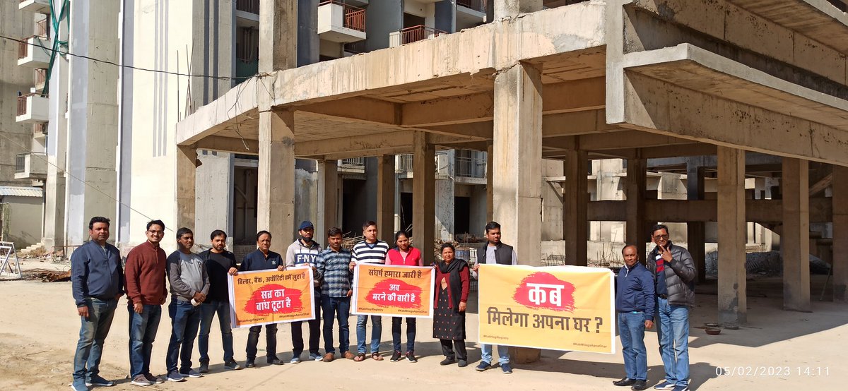 shashank1112's tweet photo. @dmgbnagar @rituias2003 @HardeepSPuri @CMOfficeUP @PMOIndia @rajnathsingh @aajtak @ABPNews @ndtv @ZeeNews @timesofindia @HindustanTimes #KabMilegaApnaGhar #adhuresapne #karoabgharkibaat
कोई भी मजबूर की आवाज नहीं सुनता
कोई तो जवाब दो कब मिलेगा इंसाफ
वरना आत्मदाह की स्वीकृति दे दो https://t.co/dXADvndJtC