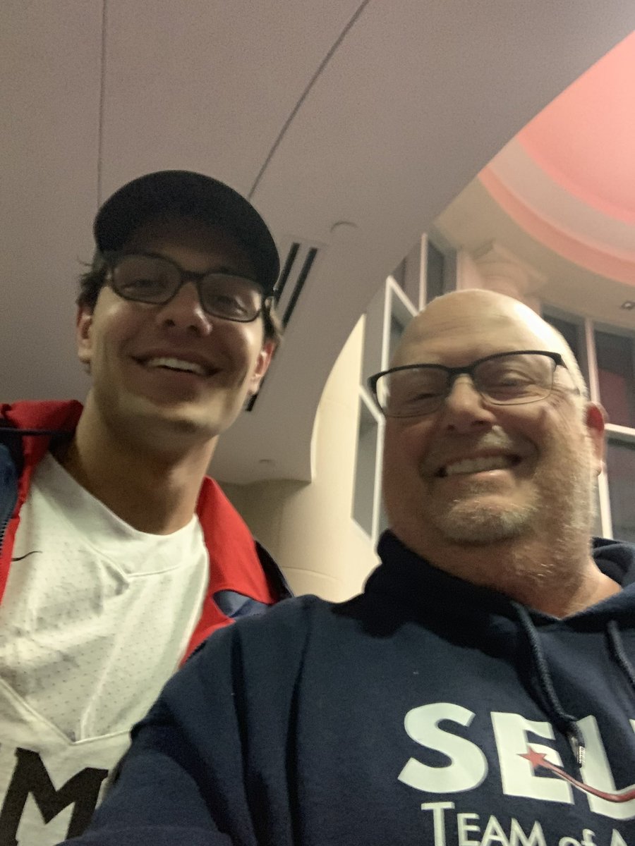 Select_Swim's tweet photo. Congratulations to Select Swim Alum Jack Easton as he competes in his the AAC Conference Championships for SMU as a senior!!

Jack competed in the 800 Freestyle Relay (1st), 200 IM, 100 Butterfly (3rd), and 200 Backstroke (3rd). https://t.co/WotspHUp5J