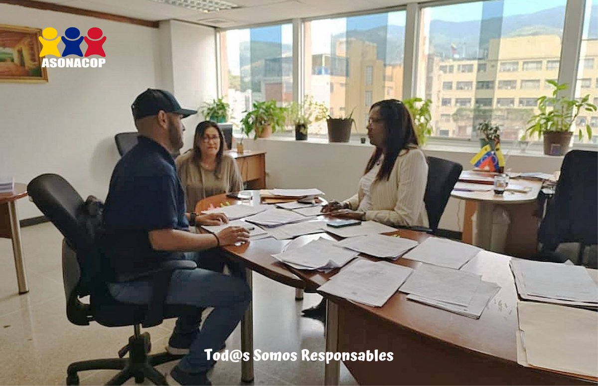 asonacopvzla's tweet photo. La coordinación del Área Metropolitana de Caracas, sostuvo reuniones trabajo con el SMPNNA del Municipio Libertador, del Distrito Capital, en Aras de fortalecer a los integrantes del sistema de protección en la capital de país. https://t.co/TRrwl61mSD