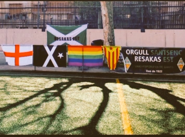 * GREEN LADIES * (@santsgreen) on Twitter photo Avui, Dia Mundial Contra l'Homofòbia a l'Esport, i cada dia, <a href="/ResakasEst/">* RESAKAS EST *</a> i Green Ladies reivindiquem els drets de tothom d'estimar com vulgui.
Erradiquem l'homofòbia al camp, a les grades i als carrers!!
#OrgullSantsenc
#LGTBIfobia Avui, Dia Mundial Contra l'Homofòbia a l'Esport, i cada dia, <a href="/ResakasEst/">* RESAKAS EST *</a> i Green Ladies reivindiquem els drets de tothom d'estimar com vulgui.
Erradiquem l'homofòbia al camp, a les grades i als carrers!!
#OrgullSantsenc
#LGTBIfobia