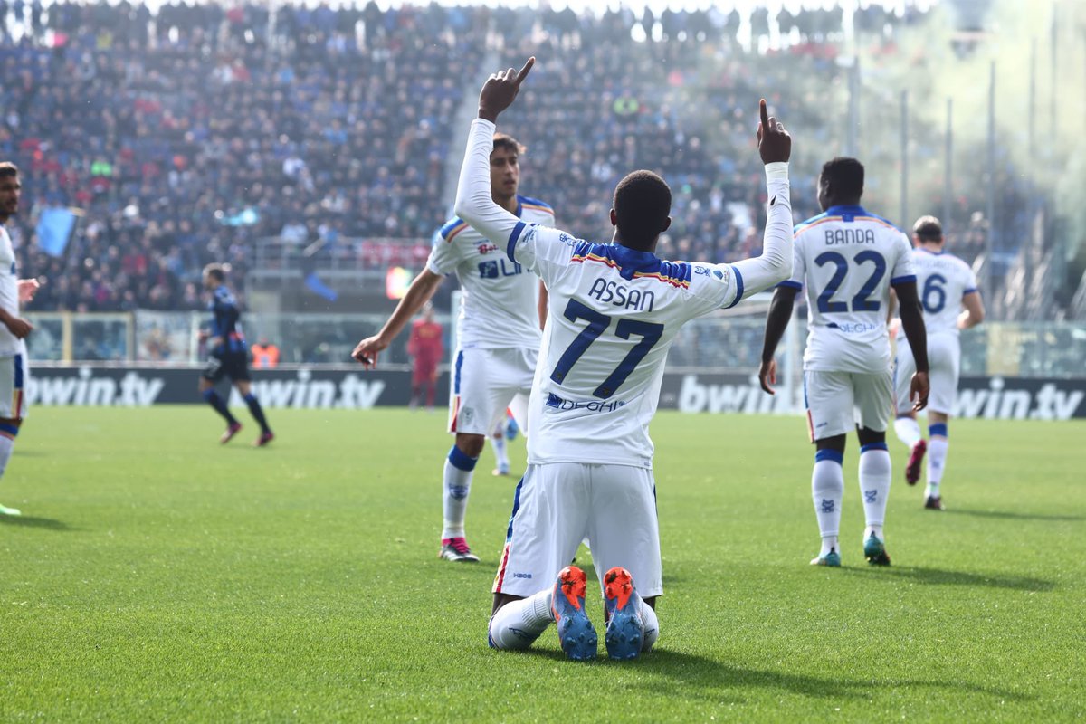 assanCsay9's tweet photo. #TrustTheProcess✅  big 3points Great Team work Focus to the next #Alhamdulillah🤲🏾 🇬🇲 #AvantiLecce💛❤️ @OfficialUSLecce https://t.co/om7nbTjJeH