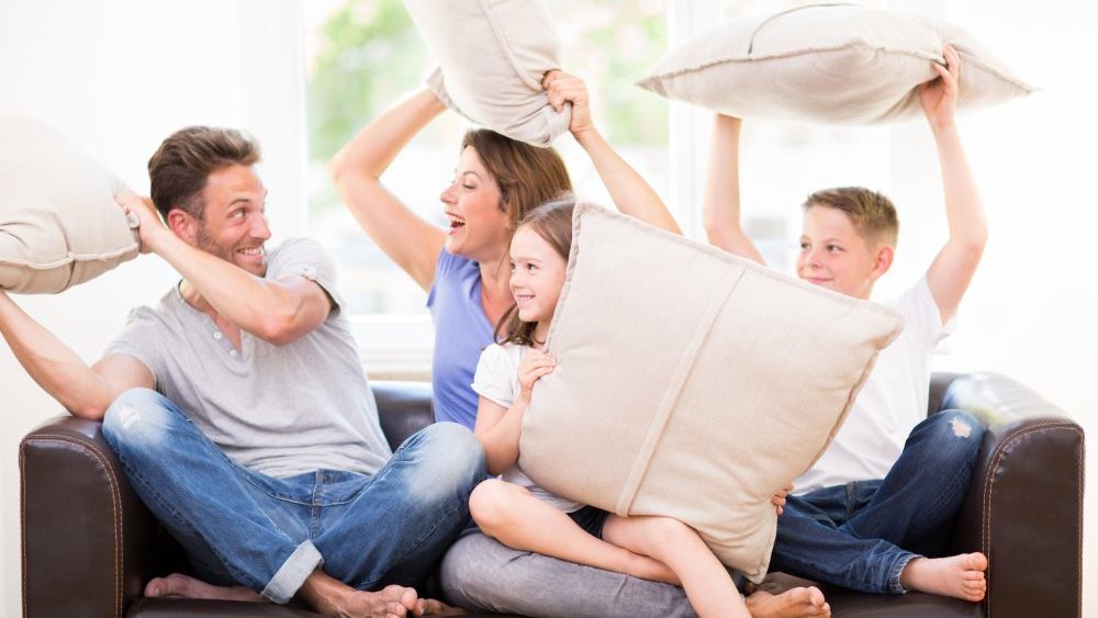 KayReadyRealtor's tweet photo. Getting Comfortable with Choosing the Right Sofa https://t.co/JRNCJ3DvnS https://t.co/U1IjA2yDH5
