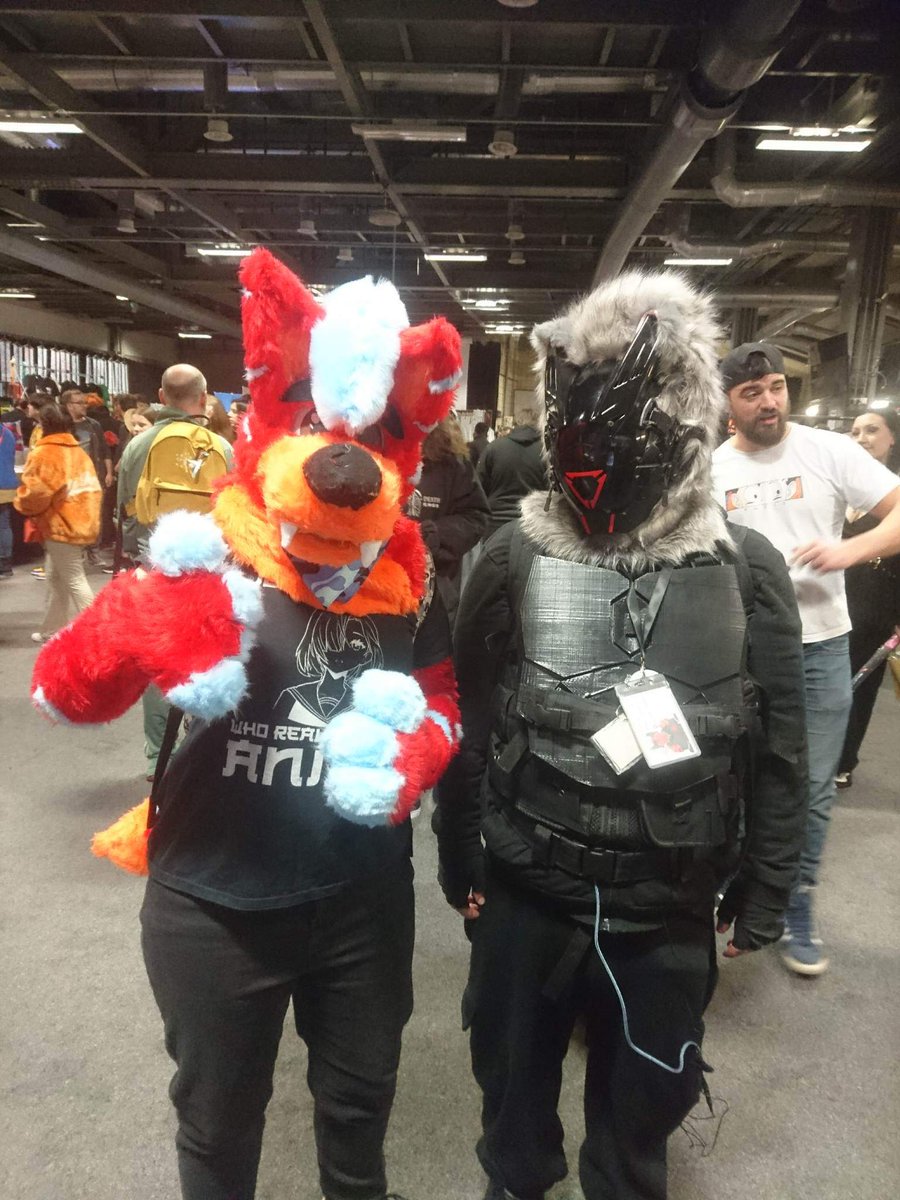atomicfallout67's tweet photo. Pt 1/2 Whent to #birminghamanimeandgamingcon over the weekend as hijak the #protogen got any pics of me plz send me them #atomicfallout67 #furry #furryuk #furrypride #protogen #fursuit #anime #birmingham #birminghamanimeandgamingcon2023 https://t.co/DPtBXmZn0j
