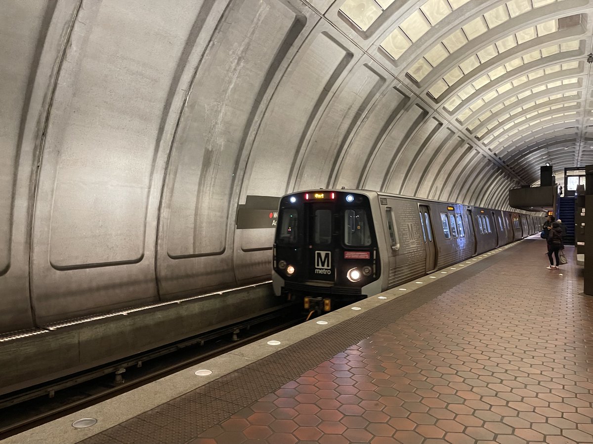 Adam3C02's tweet image. Rode on a #7000Series Train, Metro&apos;d to people watch not from a bench, but from Nats Park (39 days until opening day! #NATITUDE), and finally after 6 years of living here visited the #MLKLibrary #DCPL