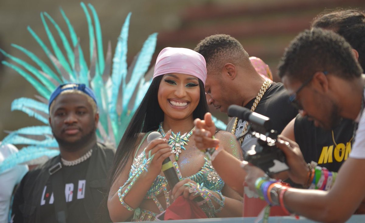 spicesdior's tweet photo. ready for her to give us another carnival serve https://t.co/22PrkgiVzH