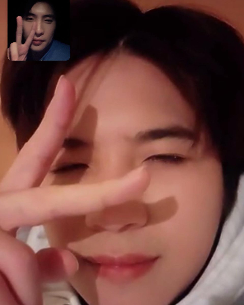 [UPDATE] ⬆️

230219 ~ BIRTHDAY GREETING FROM MEAN 💙

Of course, this day won't end without Mean greeting Plan on his birthday. So happy to see you greet each other on your birthdays. 😘

© Mean's IG post @.m34nismind
 
#MeanTro
#MeanPhiravich
#MeanPlanPH
#26thHappyBDPlan
~ 🌠