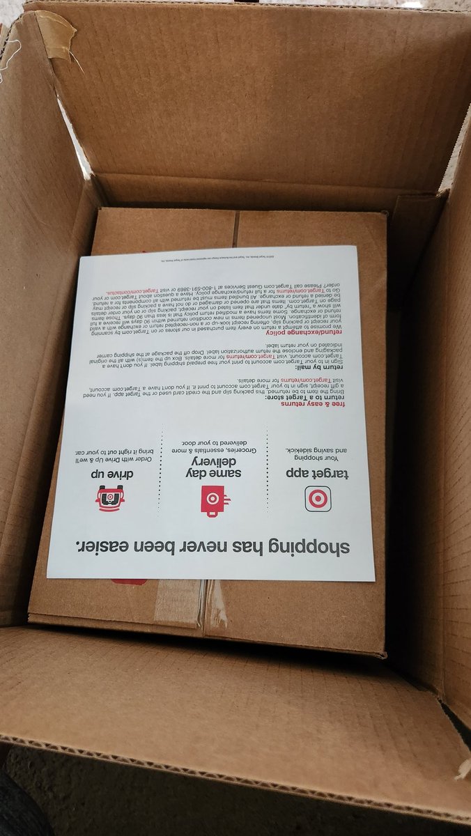 Yokymo's tweet photo. MAIL CALL - 2023 Funko Targetcon Diamond Spiderman w/ tshirt arrives. @Target this should be the norm when packaging funkos..Double boxed and loads of padding...this is one of the best packing jobs I've ever seen. #Target #TargetCon2023 #toys #funko #nft #tiktok #haul #shopping https://t.co/jOmn5cDLuH