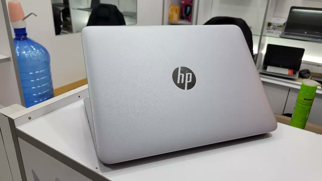 EliteBook820 RAM12GB SSD240GB ☆美品☆-