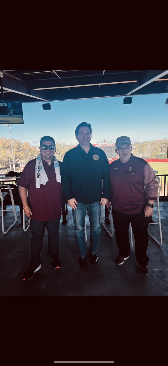 Uncle Ron asked for a picture with <a href="/TheBigShooter3/">Chip Baker 3️⃣</a>