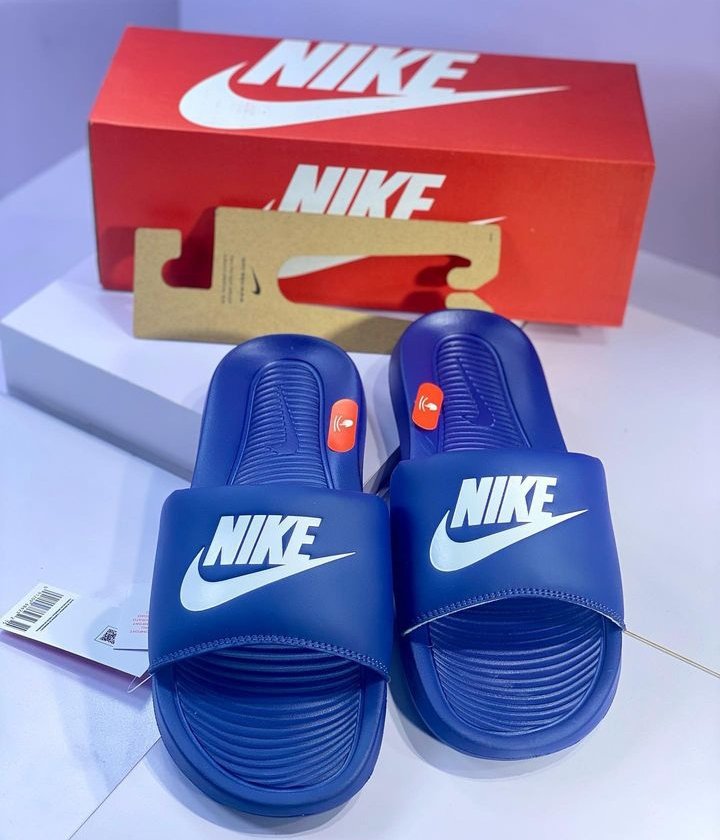 KT on Twitter "Nike Victori Slides Mechanical cushioning Promo15 discount Phone/WhatsApp