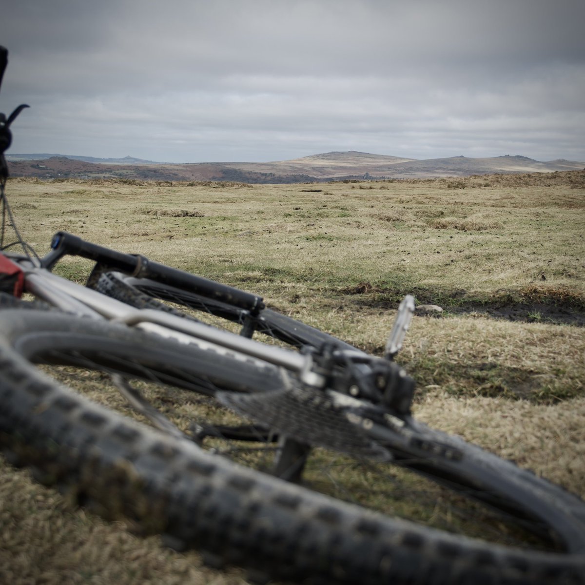 mtbbikepacker's tweet image. A wonderful day riding out on the moors, as the sun poked through there was a delightful warm on my face.
#Dartmoor #sonderbikes #hardtailmtb