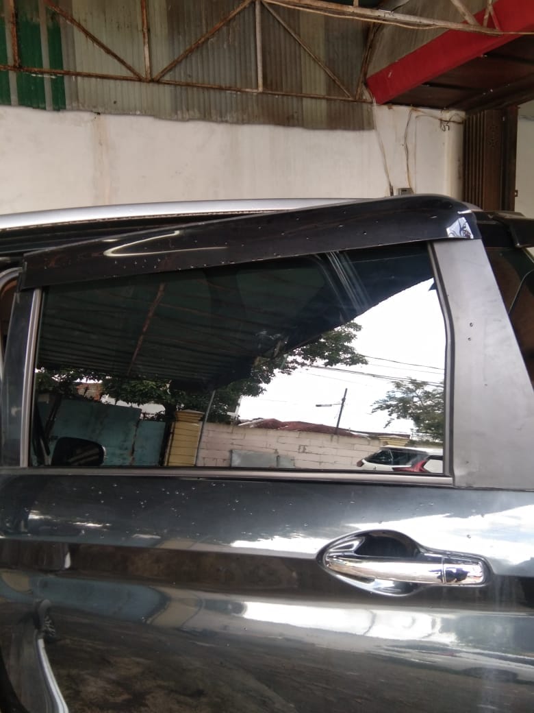 newroyalvariasi's tweet photo. One Stop Shop untuk Tinter Profesional Masa Kini. Lifin Premium Window Films Warna Jendela Terbaik Untuk Mobil, Toko Online Kami adalah sumber nomor satu Anda untuk Jendela #lifinpremiumwindowfilms #lifinpremiumxfit #kacafilmmakassar #kacafilmdenpasar #kotasurabaya #royalvariasi https://t.co/CEtQC4YYdj