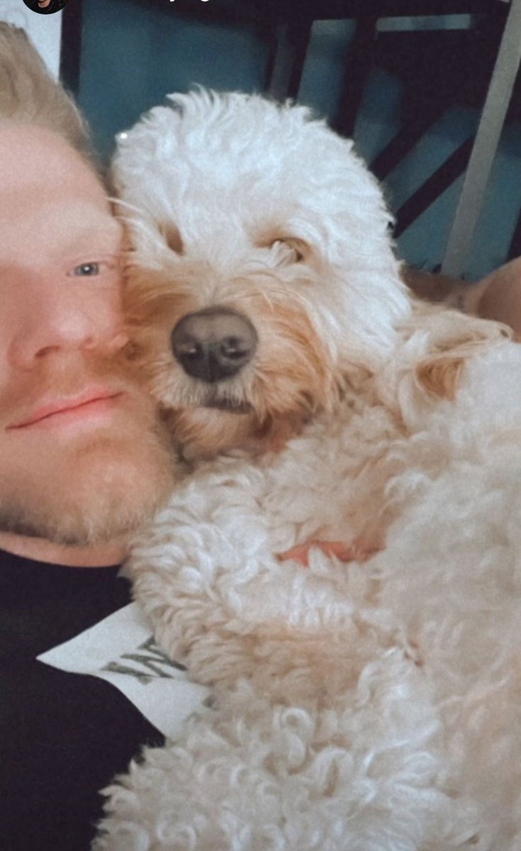 Sorry for <a href="/markmanio/">Mark Manio</a> and <a href="/scotthoying/">Scott Hoying</a> . Bubba didn't have a long life but he lived his best life and couldn't have had better parents ❤️