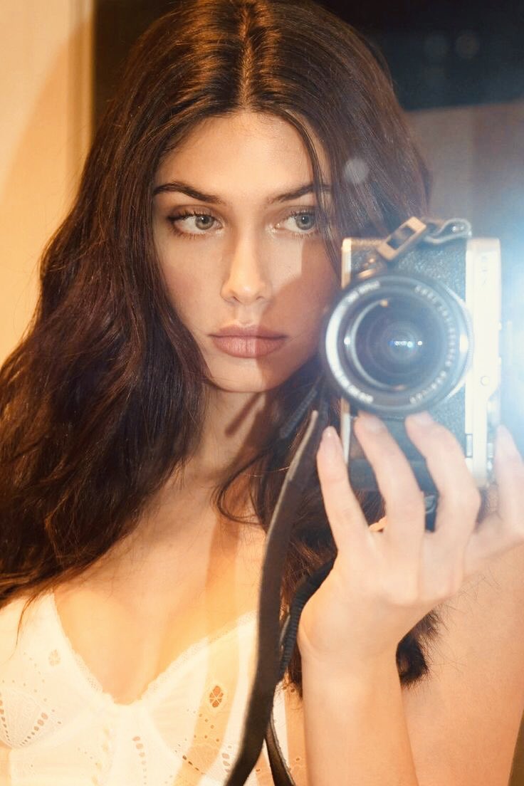 — 𝐀. tweet media