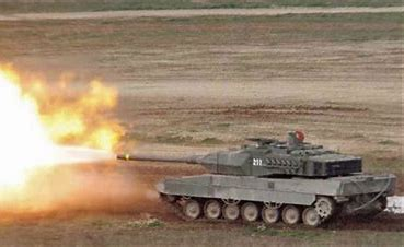 _NOALCOMUNISMO's tweet photo. COMIENZAN A LLEGAR ESTA SEMANA LOS BLINDADOS OCCIDENTALES A UCRANIA, CON SUS SOLDADOS ENTRENADOS EN EL EXTERIOR
La guerra entra a su segundo año con un ejército ruso diezmado. Las fuerzas del Kremlin están sufriendo enorme cantidad de bajas. Ucrania espera los primeros Leopard https://t.co/zVYh8Z3TqS