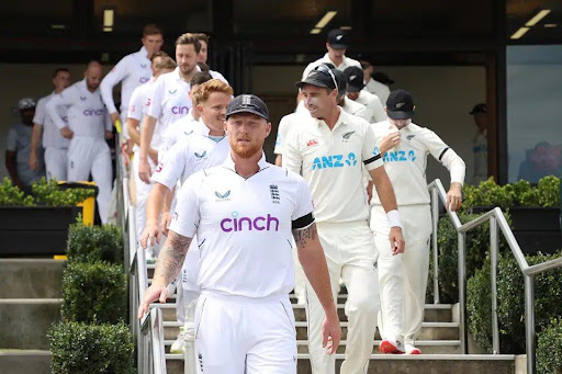 Ben Stokes – With Jimmy and Broady, it is always going to be tough for the opposition.

parimatchnews.com/cricket/ben-st…