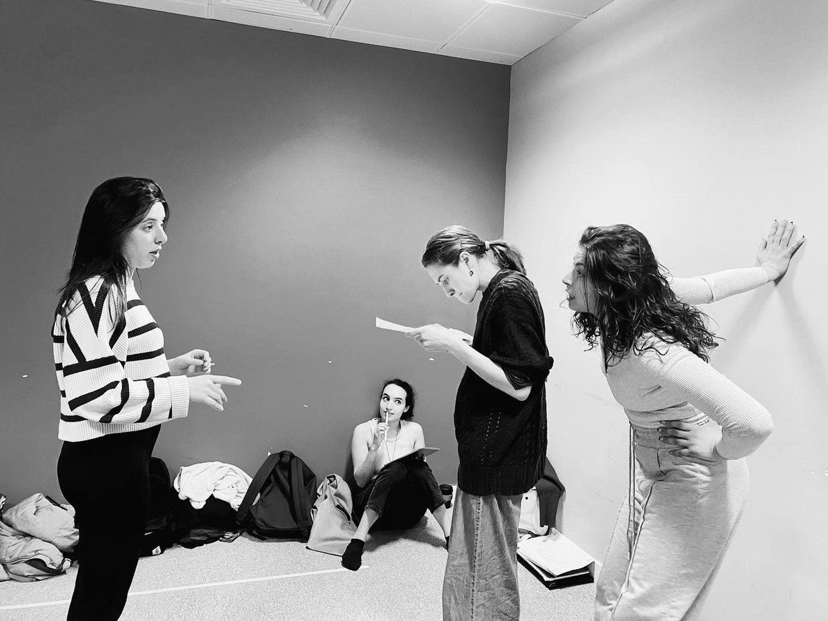 paprichoo's tweet photo. Rehearsals are in full swing for LA VOISIN - here’s a sneak peak into what the team are up to 📸

Book your tickets while you can, link in bio!💀🍷

🗓️Tue 28 Feb - Sun 5 March 
📍@VAULTFestival 

#lavoisin #theatre #writing #festival https://t.co/5uVz3k9IGo