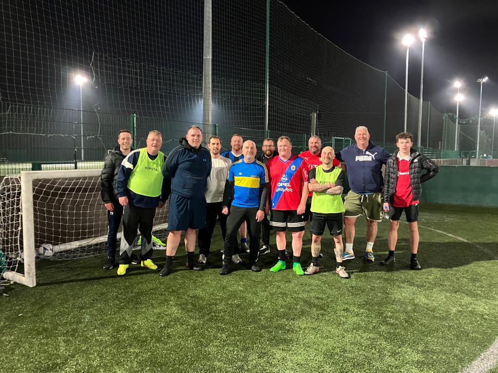 GetOnsideMWF's tweet image. Next Get Onside session is at 7pm tomorrow. Growing in numbers and people enjoying coming down, blowing cobwebs away, bit of banter and getting a sweat on. If you feel it could help you, come on down. #mentalhealth #MentalHealthAwareness #mentalhealthsupport #MentalHealthMatters