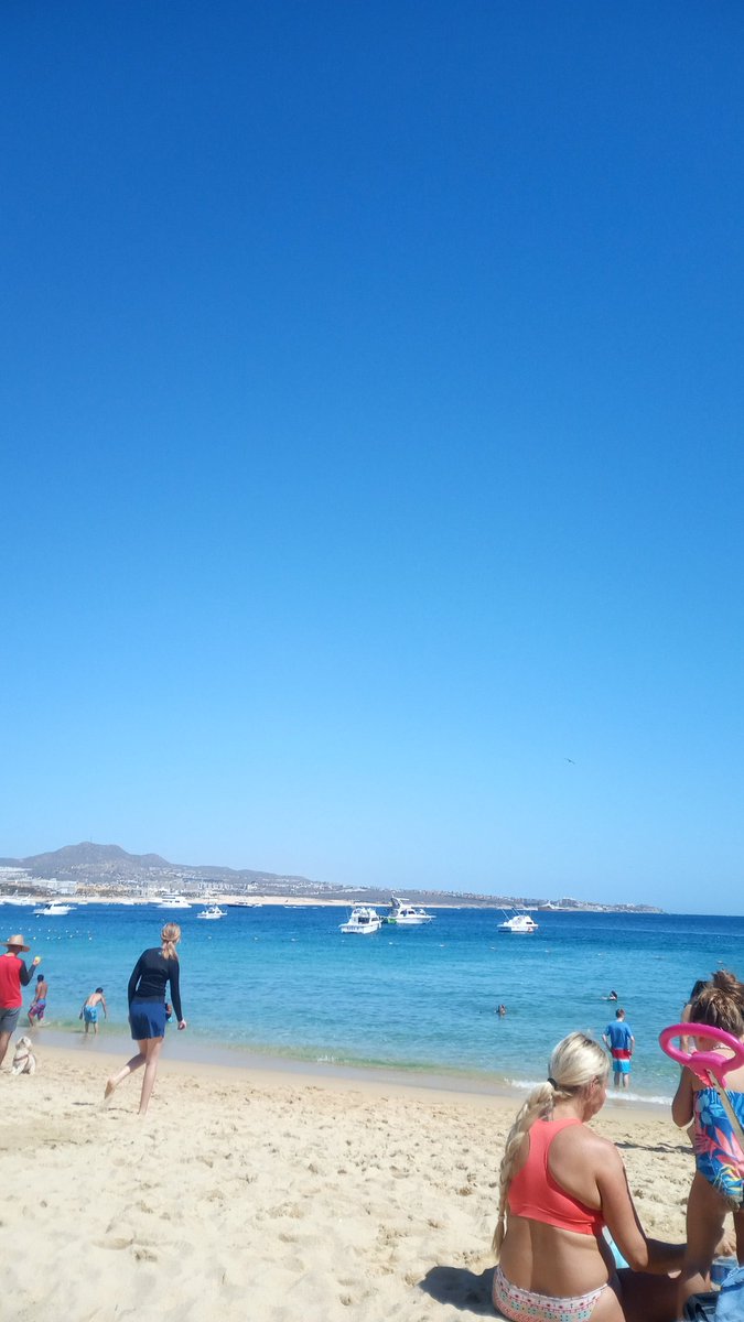 jpacapulco's tweet photo. 🌵🌞 los cabos!!! 😎 https://t.co/mYhtrfVslu