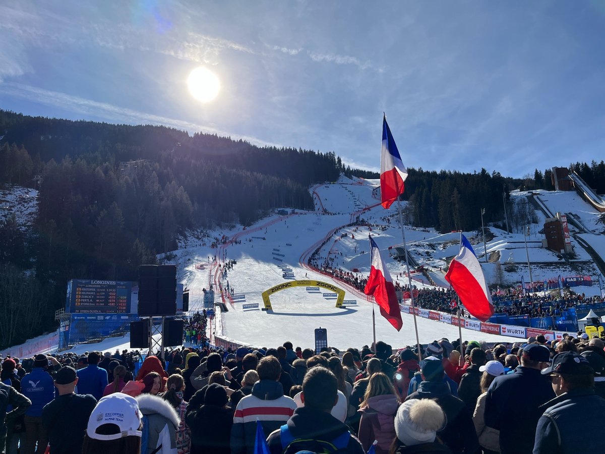 Les + beaux mondiaux de ski de l’histoire selon <a href="/JohanEliasch/">Johan Eliasch</a>!
Bravo à tous ceux -comité d’organisation, bénévoles, fédération, État &amp; collectivités, partenaires..- qui ont œuvré à la réussite de <a href="/CM_2023/">Courchevel Méribel 2023</a>, qui donne confiance et force pour les prochains grands rdv sportifs en 🇫🇷!