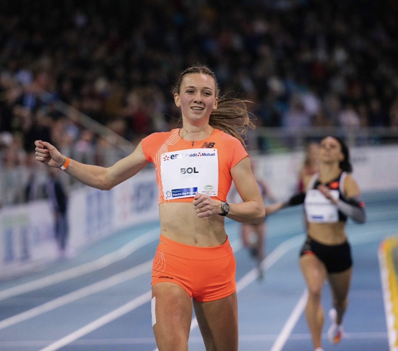 Beau Throws on X Fitness trackers are overrated. Femke Bol just broke the Indoor 400m WR rocking a 50K Omega Aqua Terra watch 49.26 https t zy9AIe2wbx X