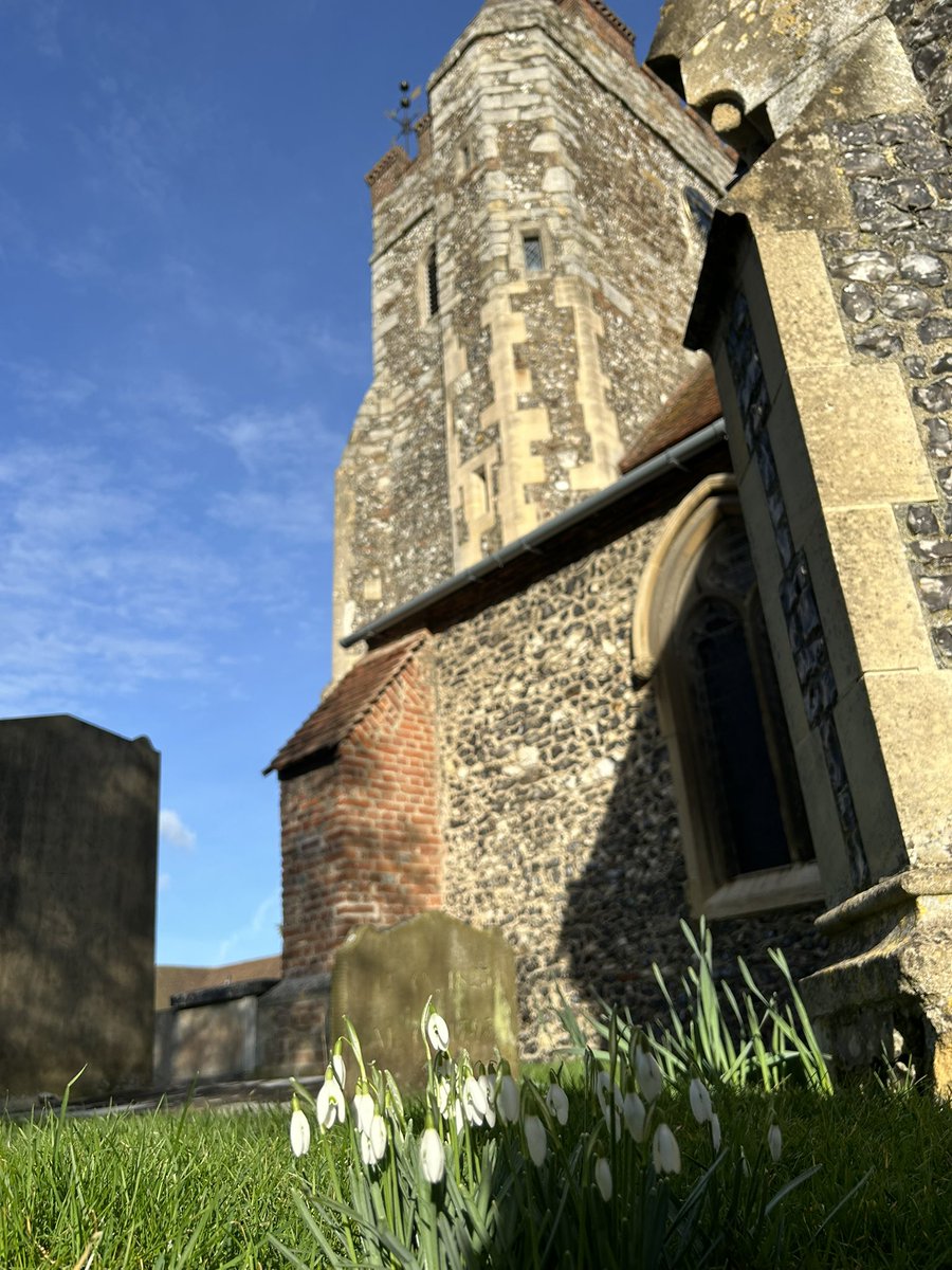 Tried to get artistic at Waltham St Lawrence this morning with the photo. Rang R&amp;C, first by number, then by name. This was because we rang the back 5 of 6 and people forgot their number. Problem was someone had problems with names too 🤪#bellringing #sundayserviceringing