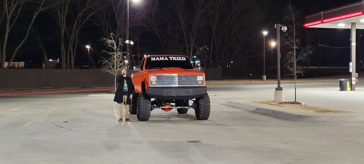 After the show last night (no this isn't what I was riding in, but my friend thought it would befunny to get a pic of me next to it for scale).