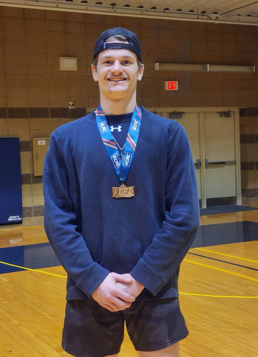 Amanda Becker tweet media