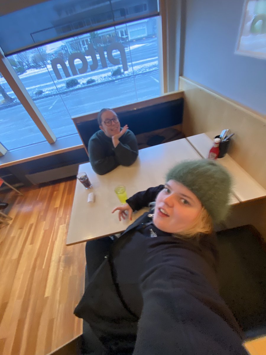 konudagurinn one year later🤟takk fyrir okkur mbkv lessurnar a pitunni