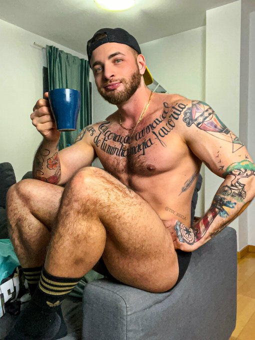 https://t.co/fpE70zMbYn ?? #gay #muscle #onlyfans #pollon https://t.co/93G55ZJxOs