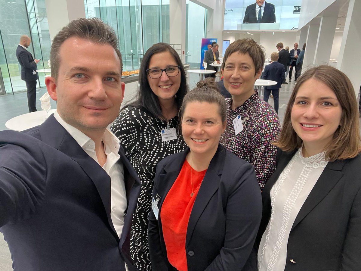 PetrettoK's tweet photo. #BestTeamEver #Security #Defence #NewSpace #Africa #MSC2023  @Der_BDI https://t.co/Meff9SqAnE