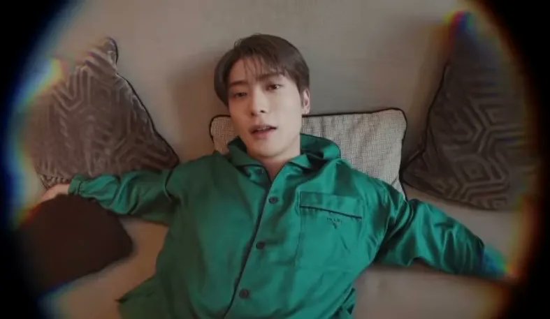 hourly jaehyun tweet media