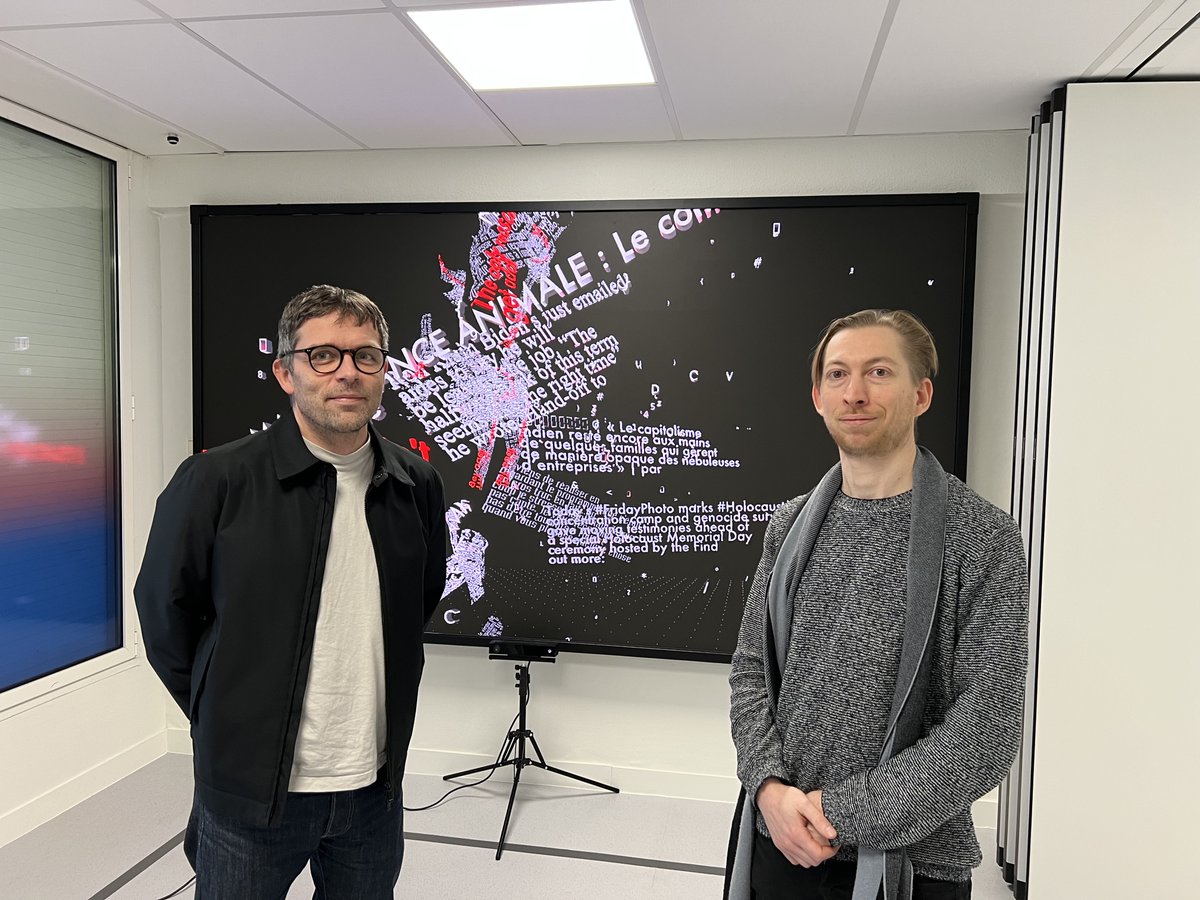 ExceliaGroup's tweet photo. [#XLFactory🖥] Hekkah, un miroir #connecté qui reflète le visiteur sous une forme humaine à travers les flux qu’il publie sur les #réseaux !😮 
Raphael Isdant et @THOM4S ont travaillé sur ce projet au sein de notre XL Factory🤖

📍RDV à @lavalvirtual du 12 au 16 Avril 2023📅 https://t.co/TVzOkRVfqi