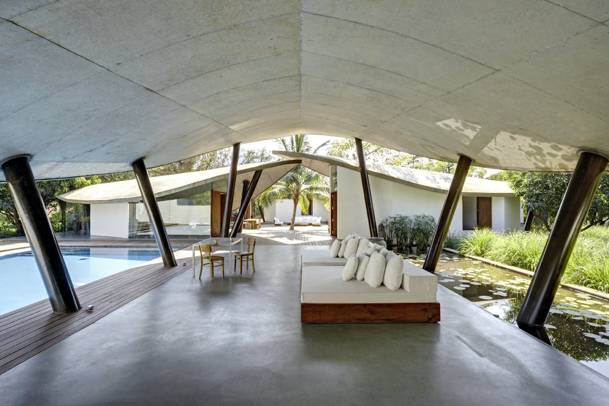 archinect's tweet photo. Leaf House by SJK Architects #ArchinectProjects

Project details at https://t.co/MYdtZkq2Zj https://t.co/58RDlj0qqX