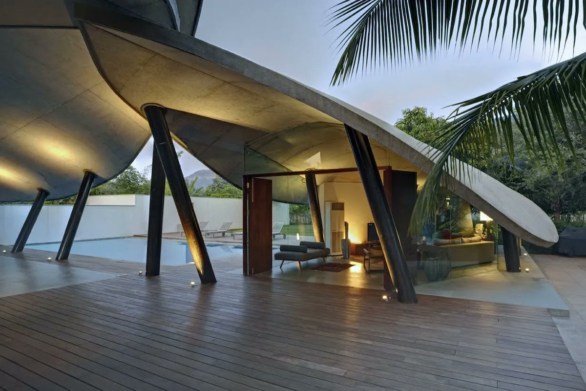 archinect's tweet photo. Leaf House by SJK Architects #ArchinectProjects

Project details at https://t.co/MYdtZkq2Zj https://t.co/58RDlj0qqX