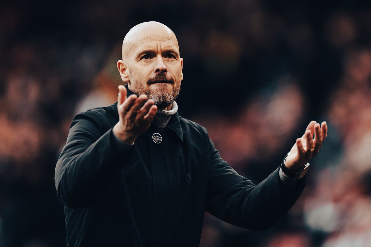 🚨🇳🇱 Ten Hag on what he told fans at full-time: 'I said come Thursday, it's a big game, make sure you are there and we beat Barcelona together.' #mufc ❤️