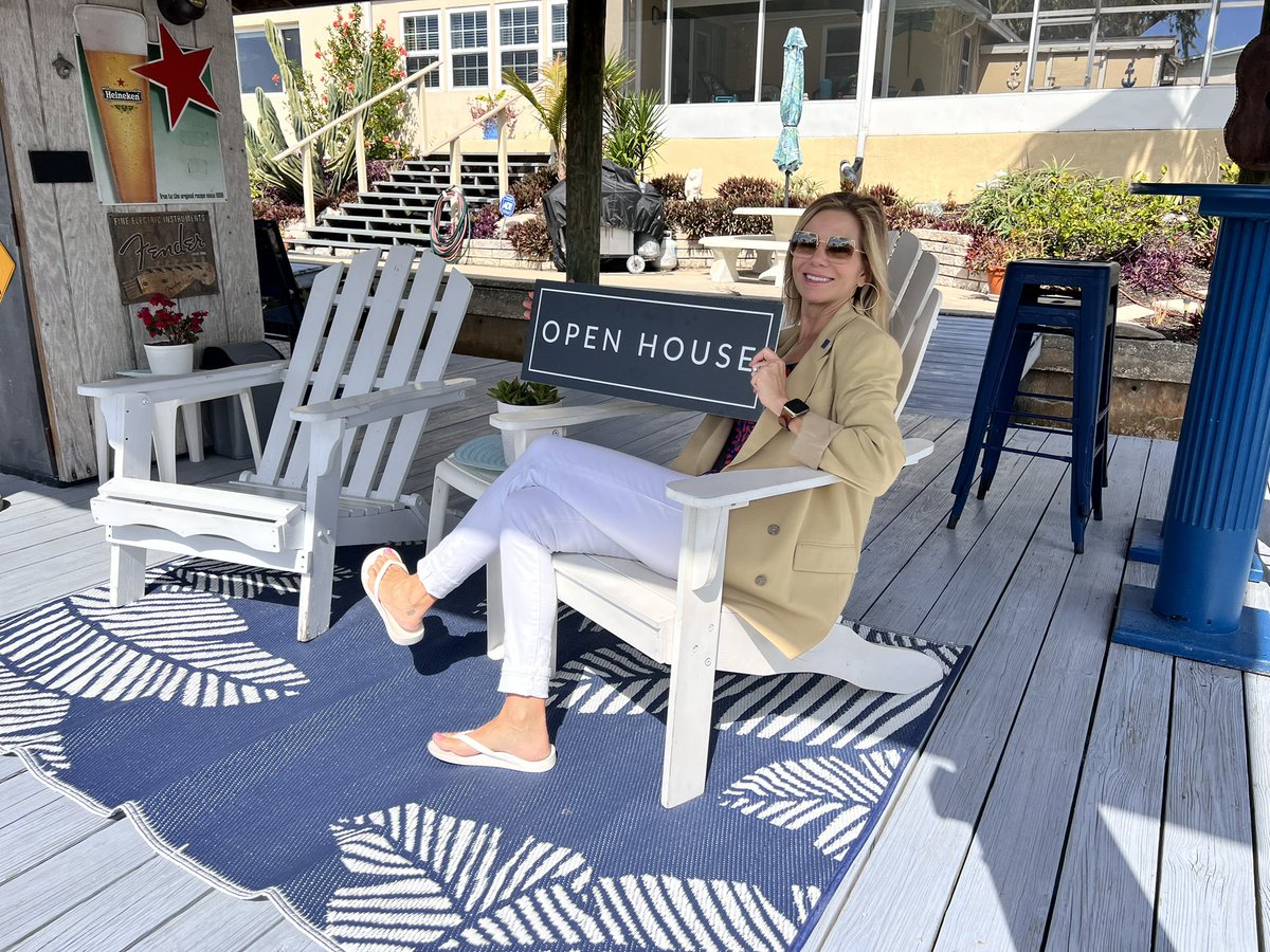 6630 Leeside Isle Hudson