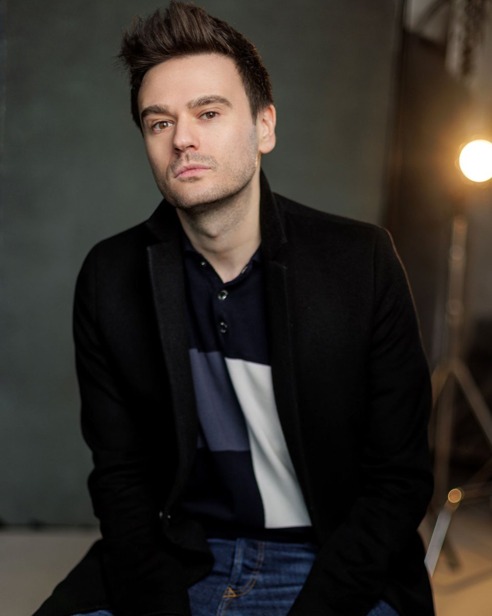 New Year, New Headshots! Thank you to Adam Hills Photography! #actor #headshots