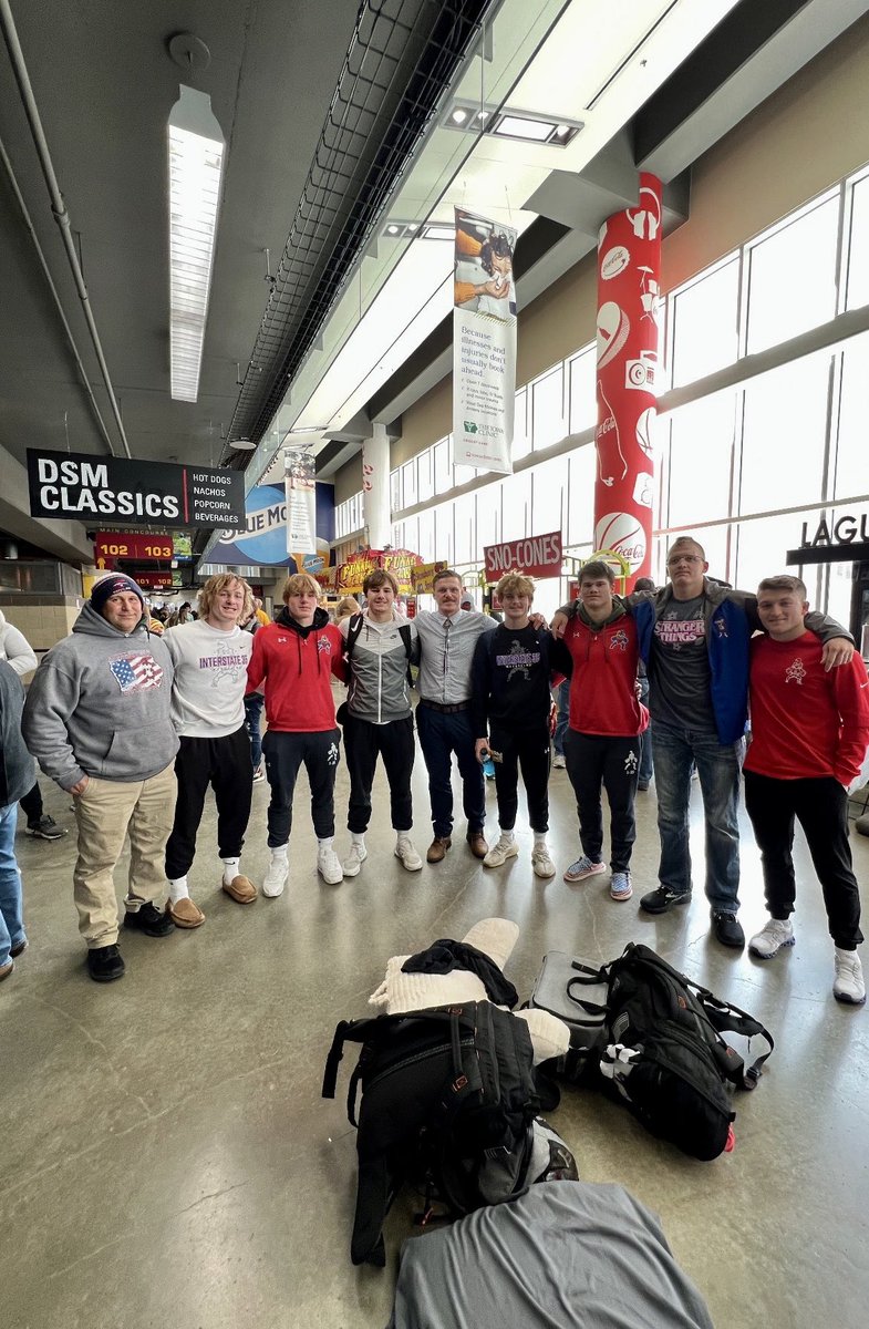 Sent 6 Road Birds to Wells Fargo Arena &amp; came back w/ 4 STATE MEDALISTS! We battled, we laughed, we cried, and we loved every minute of it. We are grateful for our coaches and families involved! We are going to take some time to rest &amp; get back to work #RoadBirds #PredatorMindset