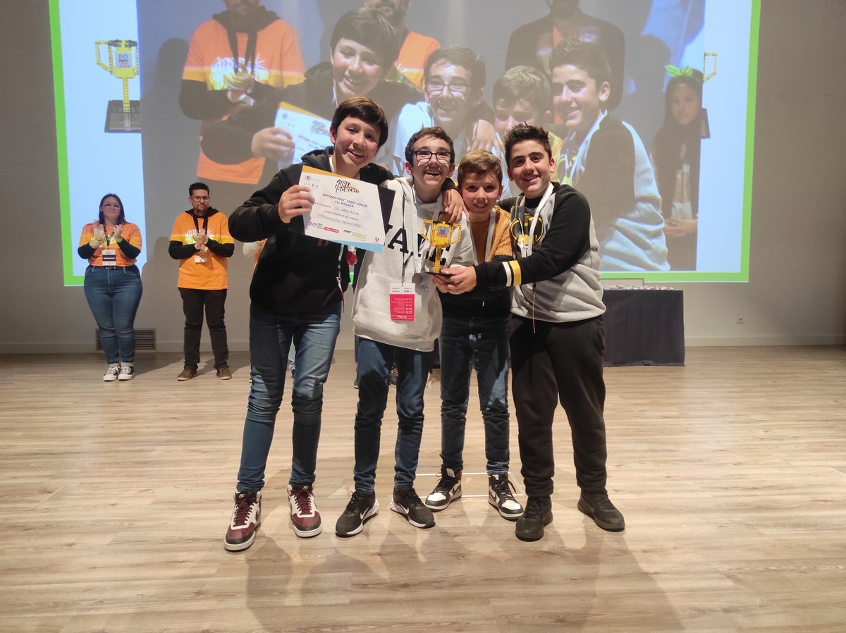 FLL Málaga tweet media