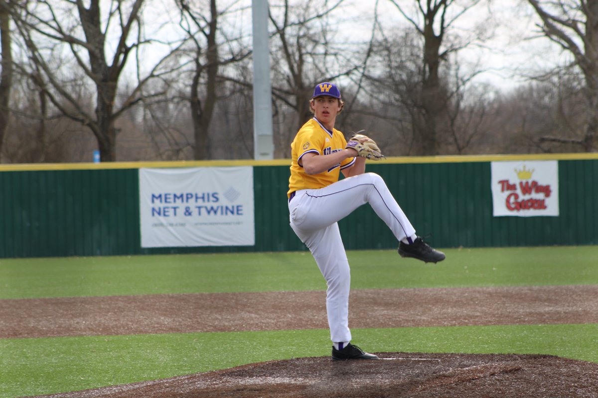 Aron Harrington deals a scoreless inning.

T1 | WIU 0 | USI 0