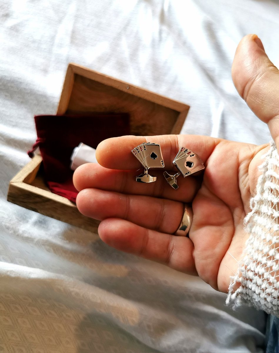 Meravellosos amics que regalen coses... <a href="/Quiquelopezcana/">Quique</a> <a href="/draug_dru/">_blood</a>