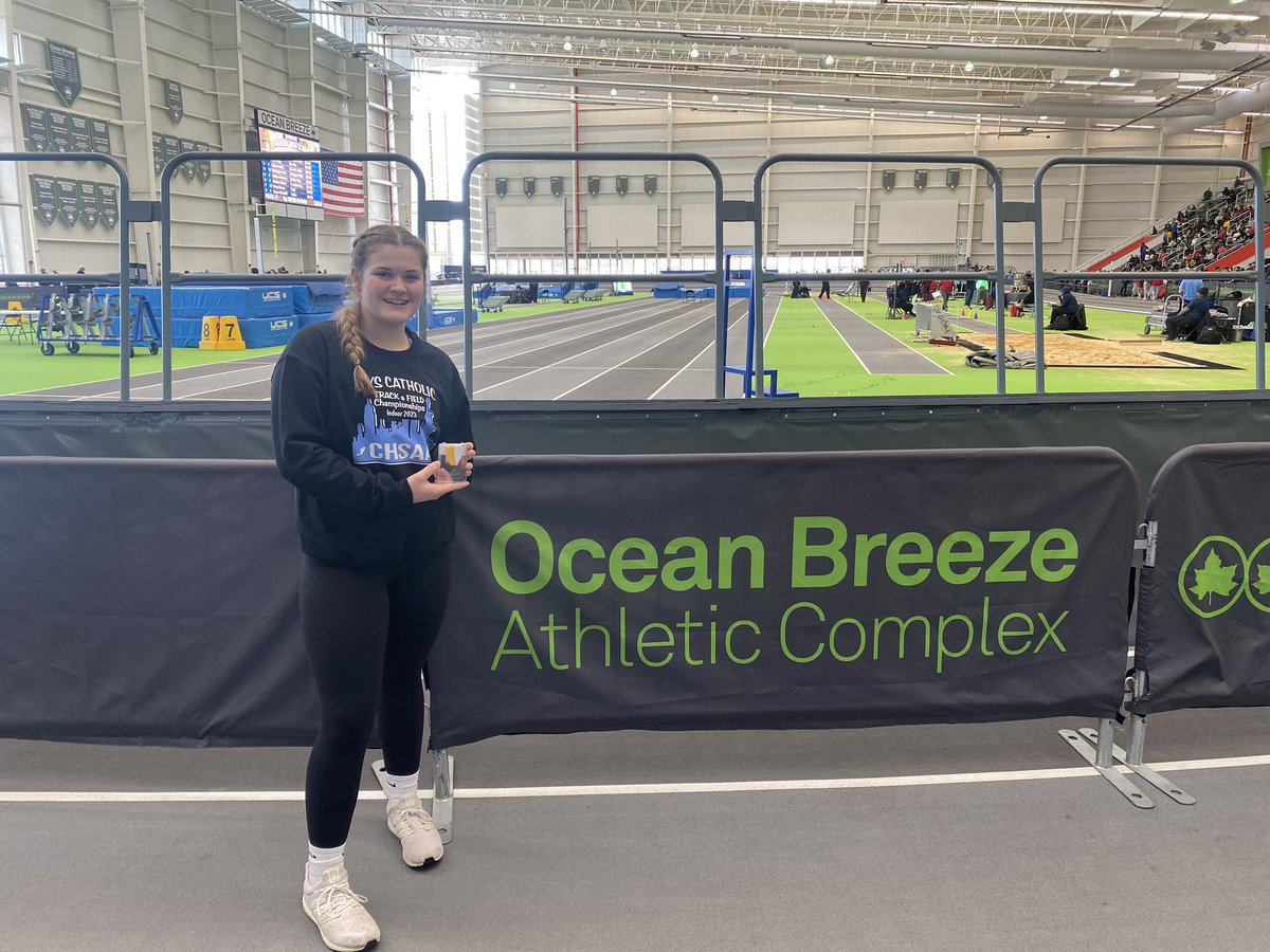 SMHTrack's tweet photo. This weekend, members of our team competed in CHSAA Intersectional Championship. Lauren Payne took 2nd in shot put, 36-4.75. Braden Dunn took 2nd in long jump, 20-8. Alex Packard took 3rd in weight throw, 38-4.25. Payne and Dunn are moving onto the NYS Fed Meet in 2 weeks. https://t.co/sV3gvm9sJS