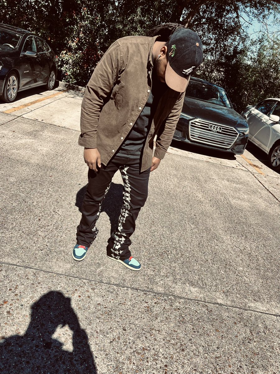 Ayo_Cease's tweet photo. State of mind flow ➕ https://t.co/yxi0OAwtIo