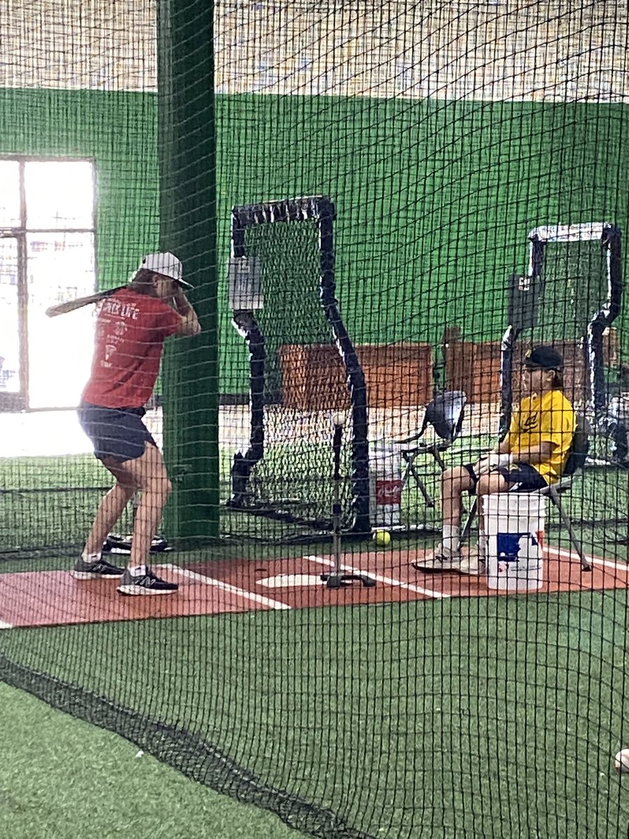 FarcoMike's tweet photo. The definition of insanity is doing the same thing over and over again and expecting a different resultโฆโฆ. Things are changing. Proud of you kiddo! #sundayteework #puttinginovertime #farco7 @landon_farco @recruitmidland @Midland_Redskin @BnhsHardball @baseballbyron https://t.co/Qog5dgQCVV