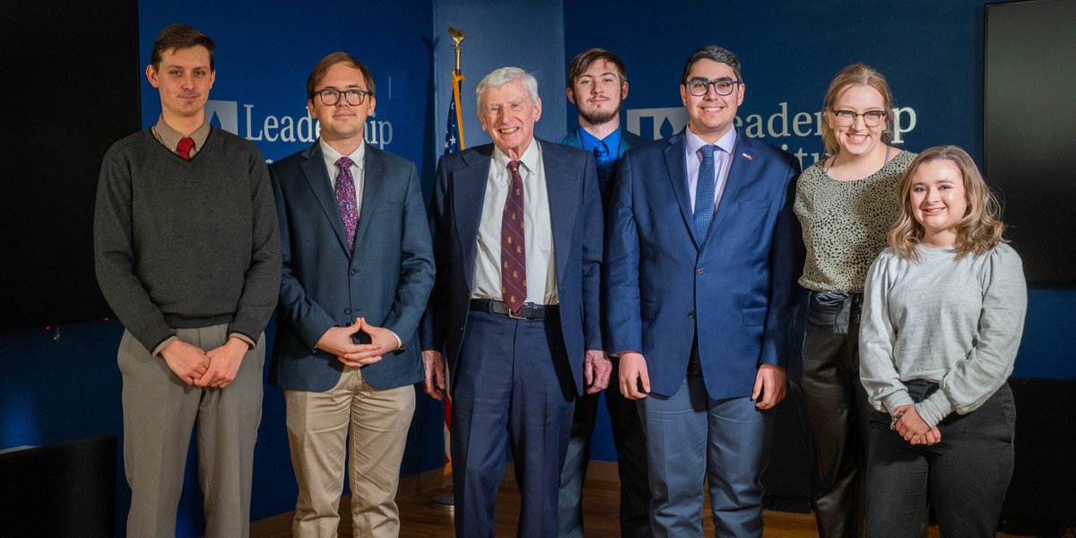 LeadershipInst's tweet photo. The Spring 2023 Intern Class was glad to hear from Don Devine and learn more about political history.
#ArlingtonVA #Conservative #LIIntern https://t.co/5oPzxMGmnb