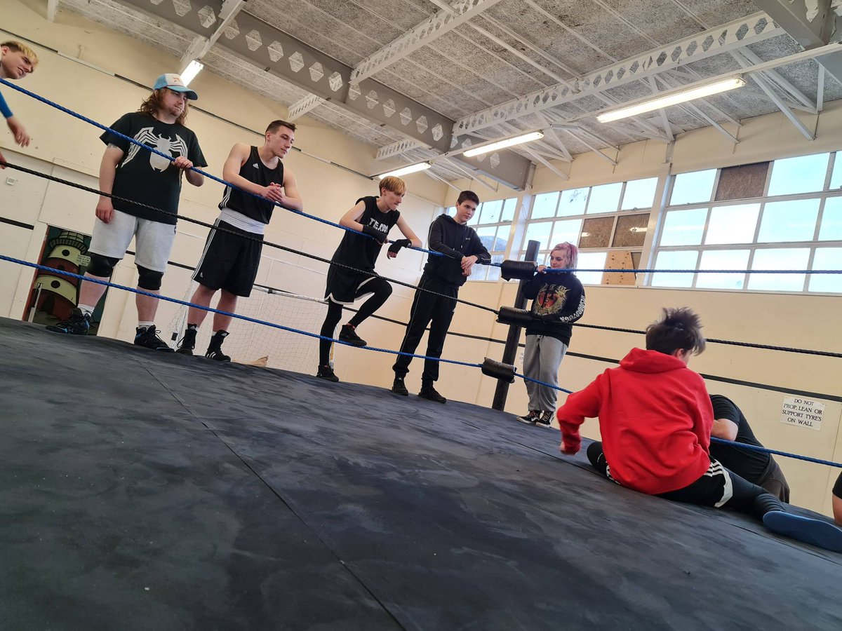 ShieldWrestling's tweet photo. Brilliant day! Well done to everyone! https://t.co/6PbaChHcIQ