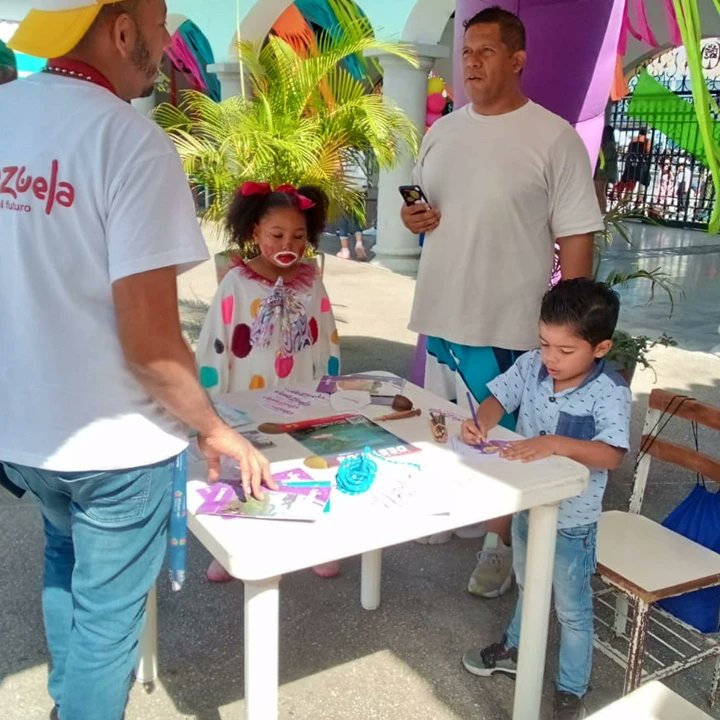 Inaturdttocapi's tweet photo. #Enterate 📢 || como están hoy #Dom19 nuestros 📍Puntos de Información Turísticos en Distrito Capital 📍
Desliza ➡️➡️➡️➡️
#ADisfrutarElCarnaval
#VenezuelaAbiertaAlFuturo
#VenACaracas https://t.co/FOkXu8n6iq