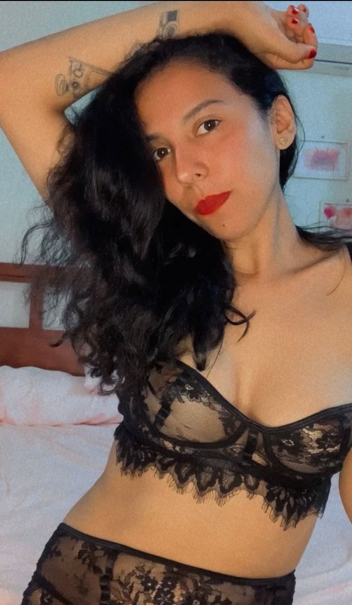 juan_vas18's tweet photo. Ayuda a creer  a esta guapa chica le dejos sus redes.
Telegram canal https://t.co/zw74U65wub
OF https://t.co/iPWNvCmc6I
Todo el contenido está 🙊🌡️ https://t.co/lZMGxnDDd3