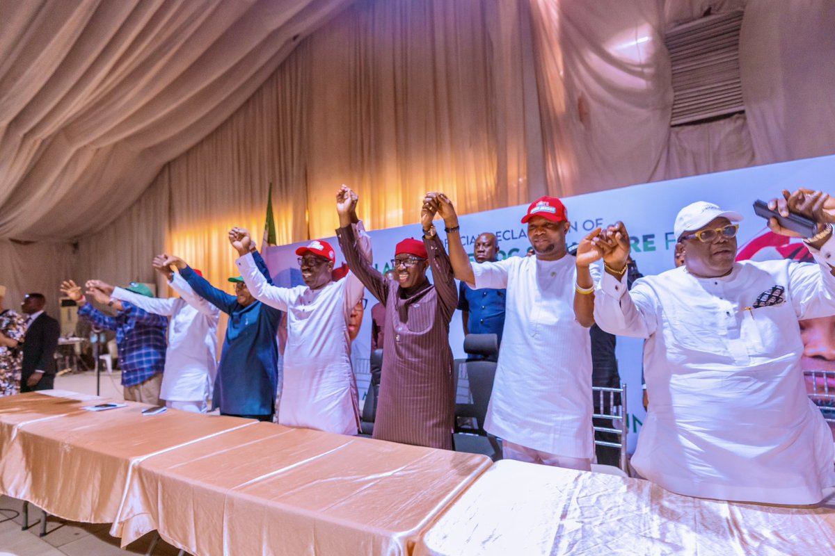 IAOkowa's tweet image. As we continue to build a stronger coalition that can help us to #RecoverNigeria, this afternoon, it was a pleasure to receive the entire political structure of the African Democratic Congress (ADC) in the Lagos State faction into the @OfficialPDPNig.